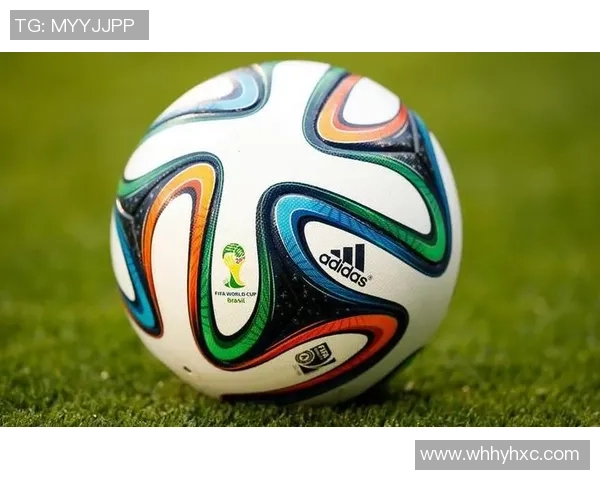 巴西足球明星全队签名足球珍品展现足球文化魅力 巴西足球明星全队签名足球珍品展现足球文化魅力